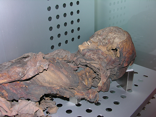 Miksi monet muumioista ovat punatukkaisia?