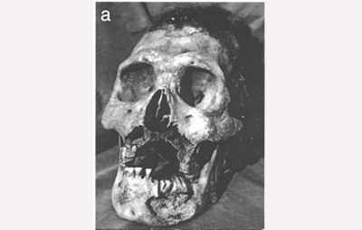 Muumioiden täit ja satiaiset