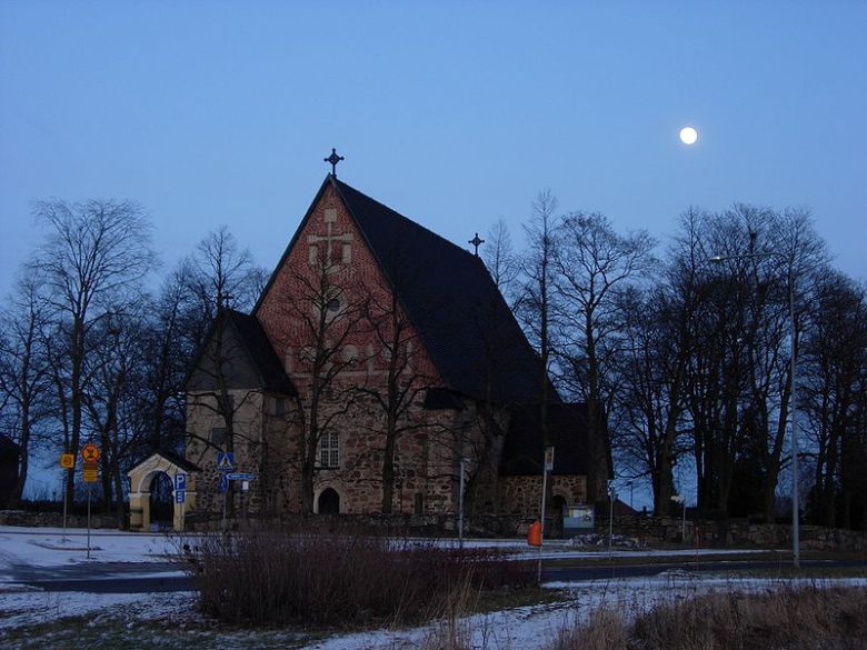 Maarian kirkko on rakennettu 1400-luvulla varhaisempien puukirkkojen paikalle. Kuva: Samuli Lintula/Wikimedia Commons.