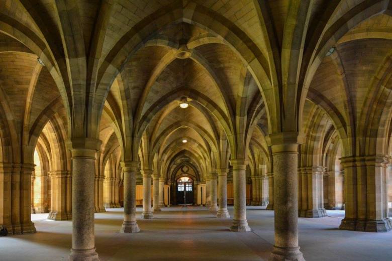 Glasgown yliopiston holvikaaria. Kuva: Ulla Moilanen.