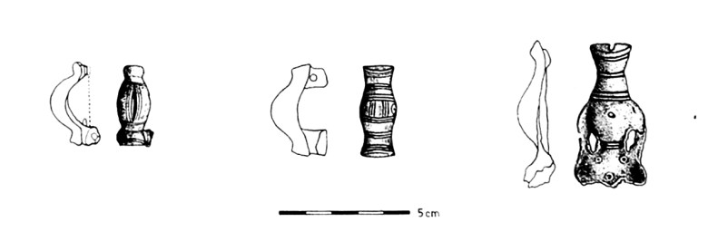 Päivääniemestä löydettyjen merovingiaikaisten solkien piirroksia.