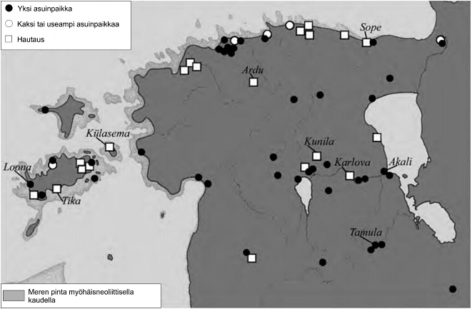 Viron nuorakeraamiseen kulttuuriin liitetyt asuinpaikat ja hautaukset. Kuva: muokattu Lõugas et al.( 2007:24).